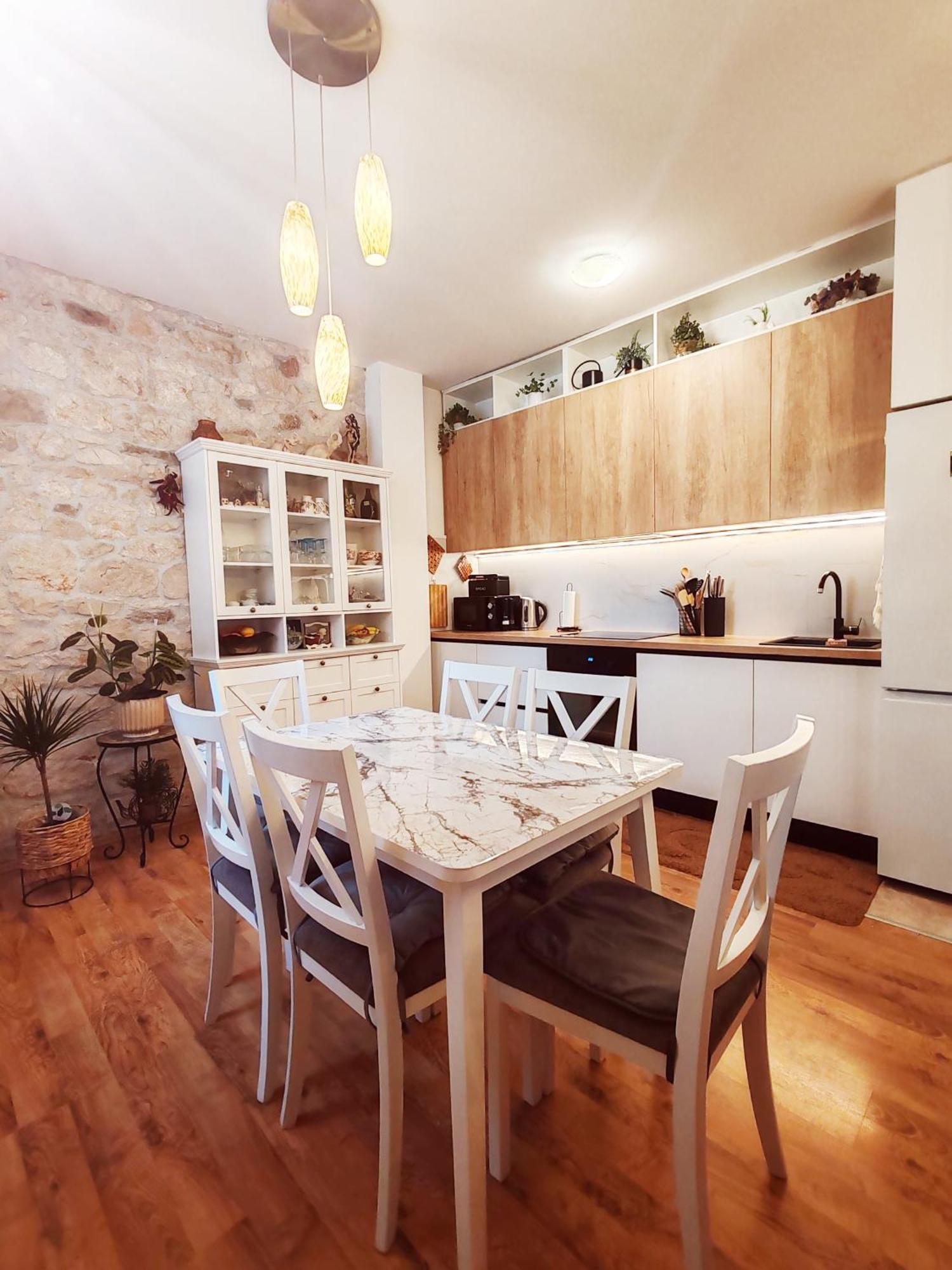 Apartman Hygge 奥米什 外观 照片